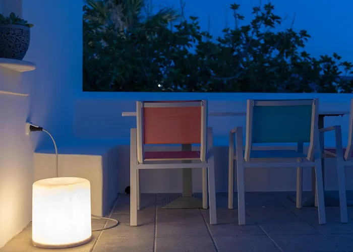 Art Group Living * Náusza