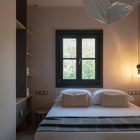 Art Group Living アパート *