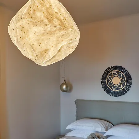 Art Group Living * ナウサ