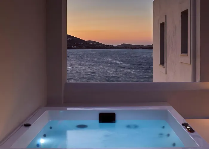 Art Group Living 纳乌萨